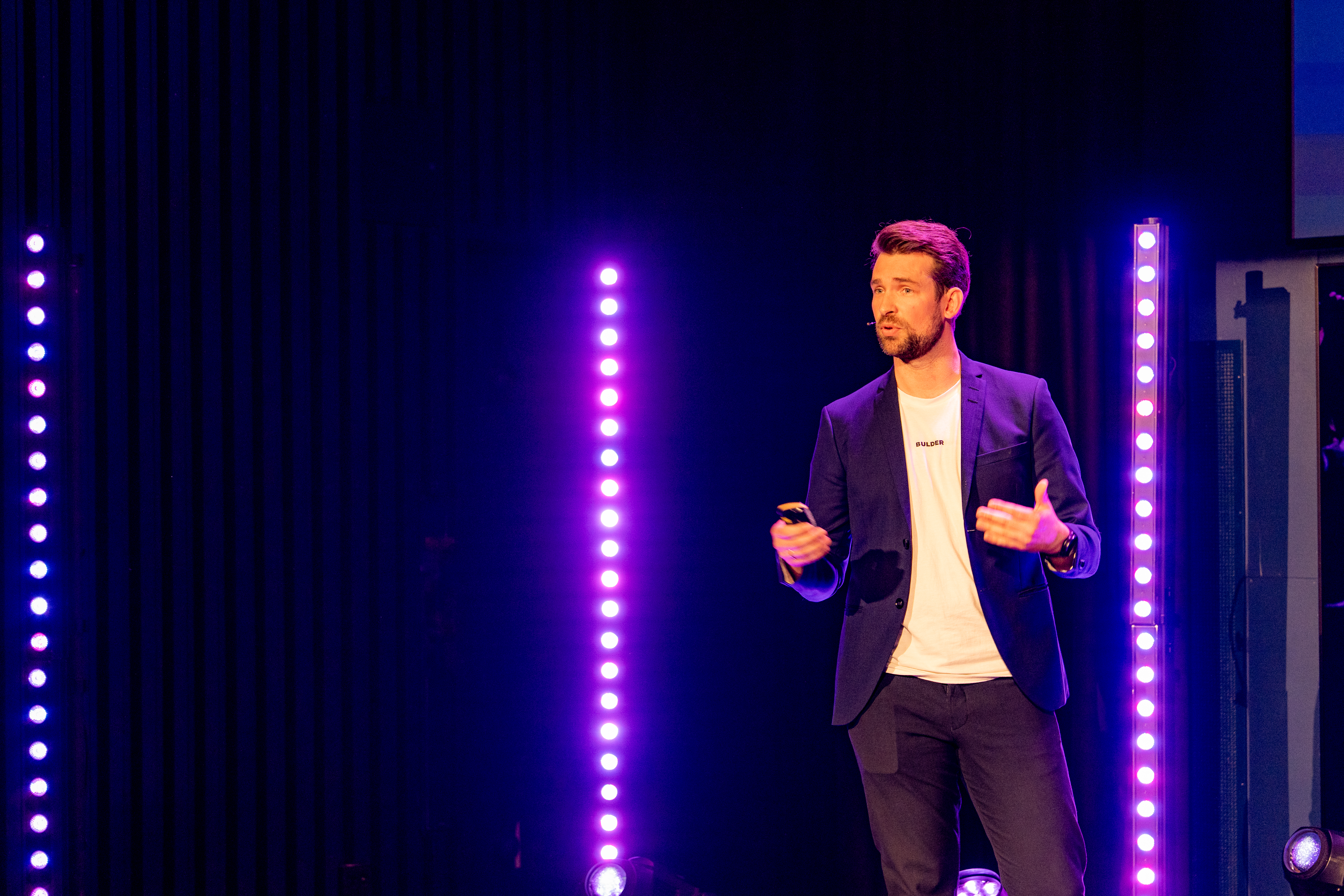 Nicolai Møller on stage